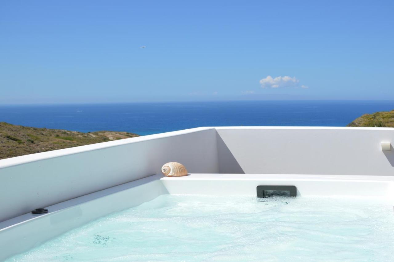 Milos Zen Suites Adamantas  Luaran gambar