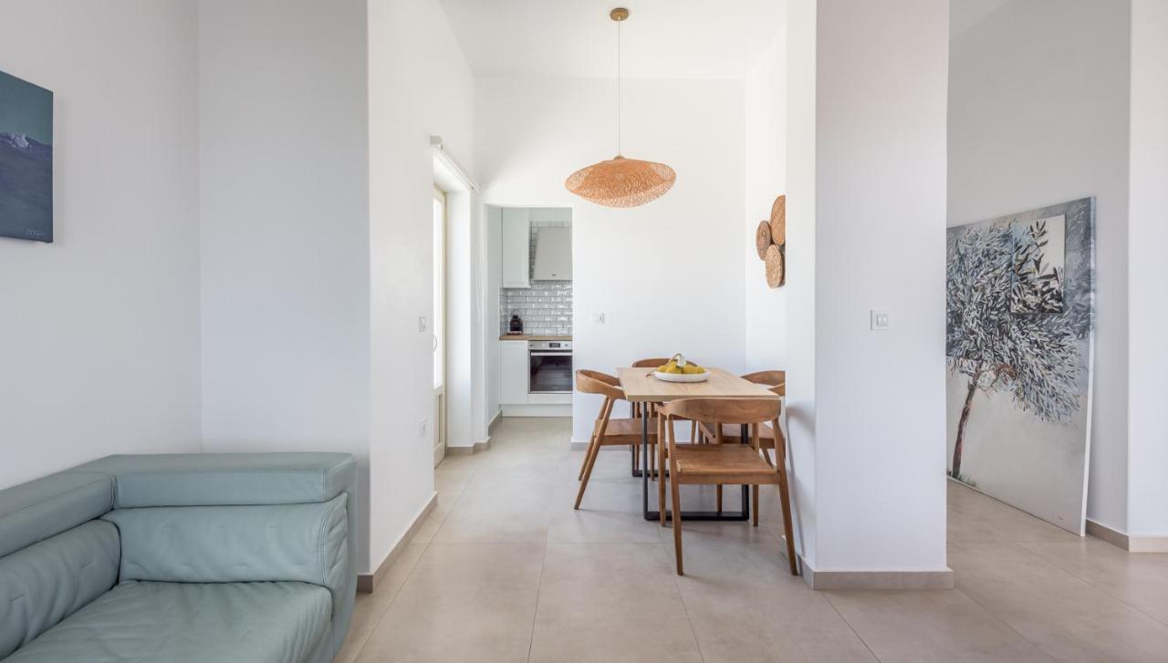 Milos Zen Suites Adamantas  Luaran gambar